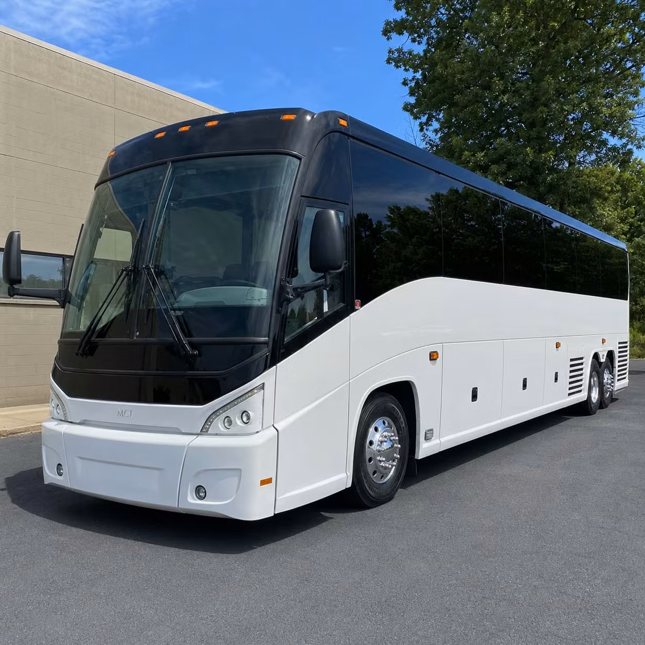 book long distance transportation in hialeah or any city nearby