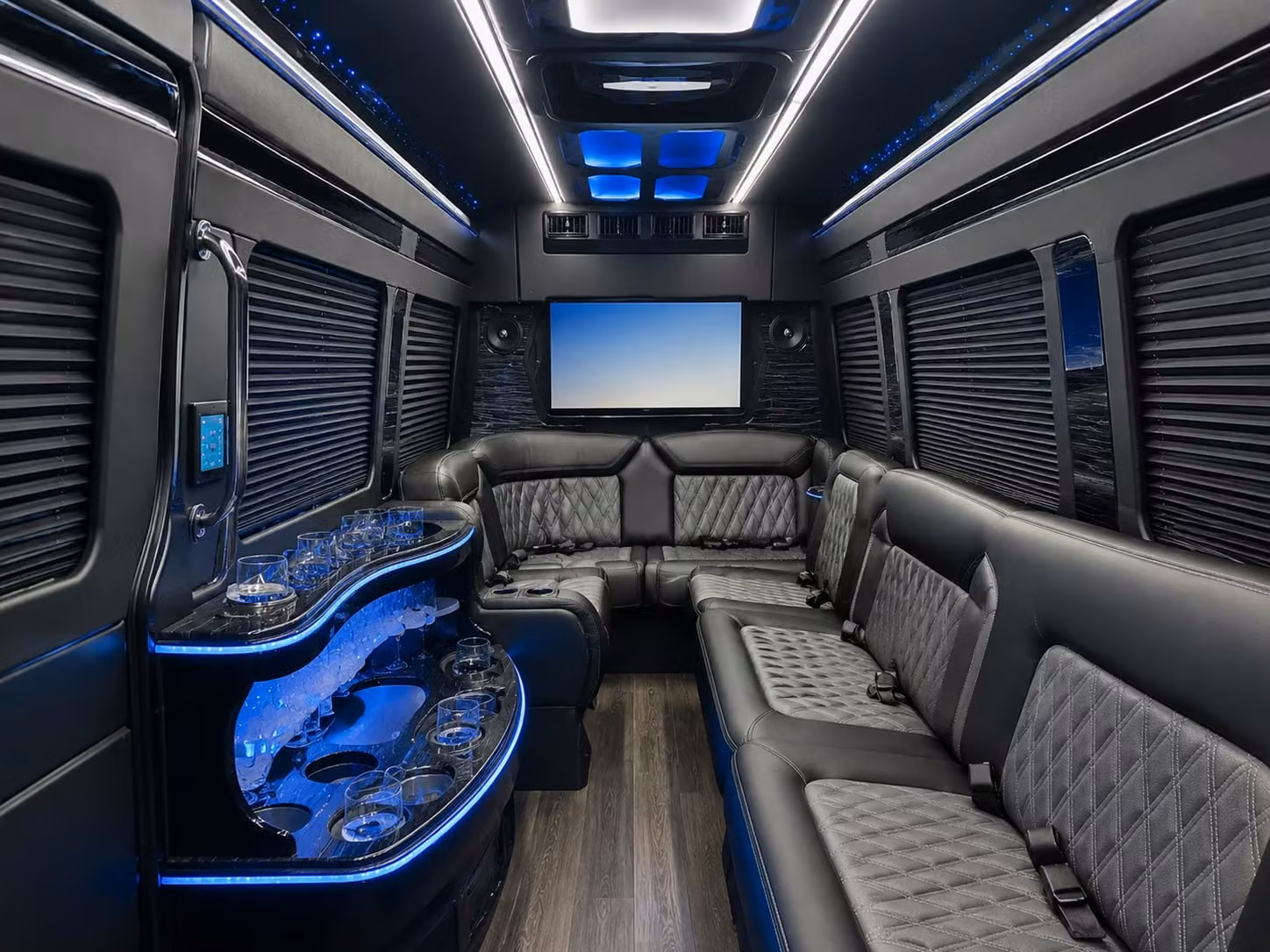 bus rental options for hialeah trips