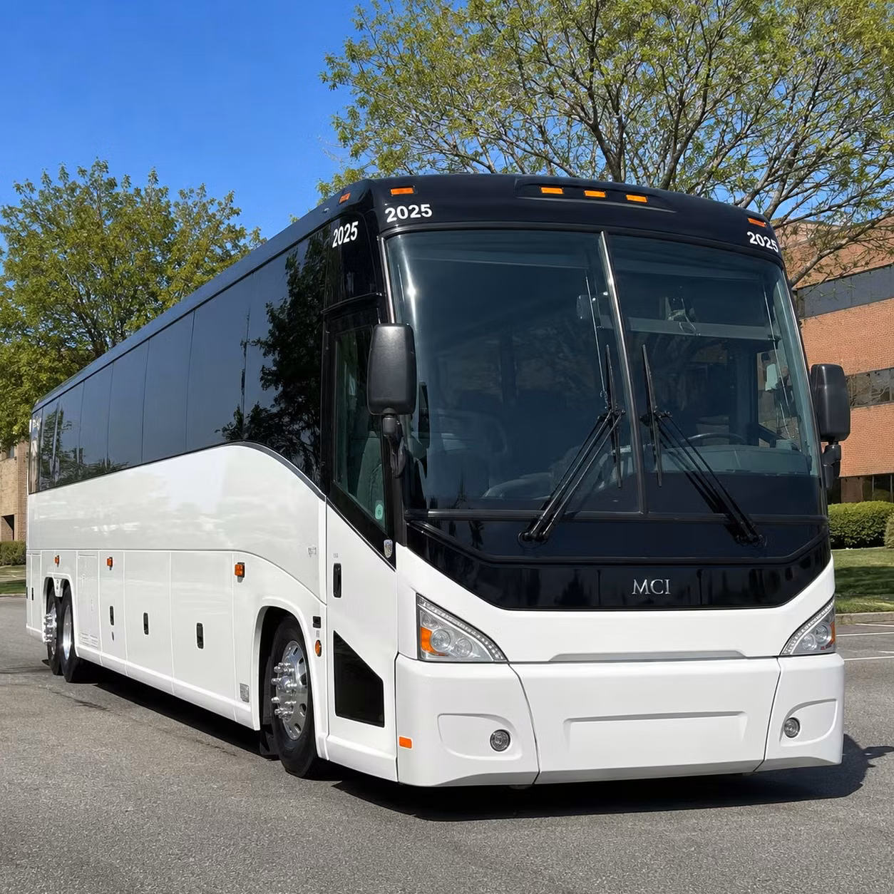 getting your group to hard rock stadium has never been easier