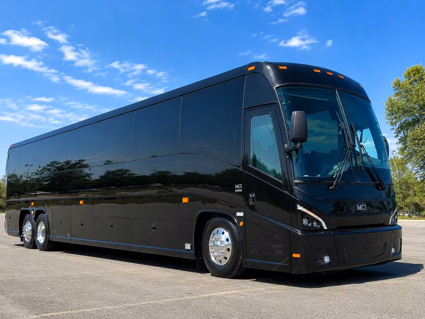 hialeah corporate event and employee shuttle bus rentals
