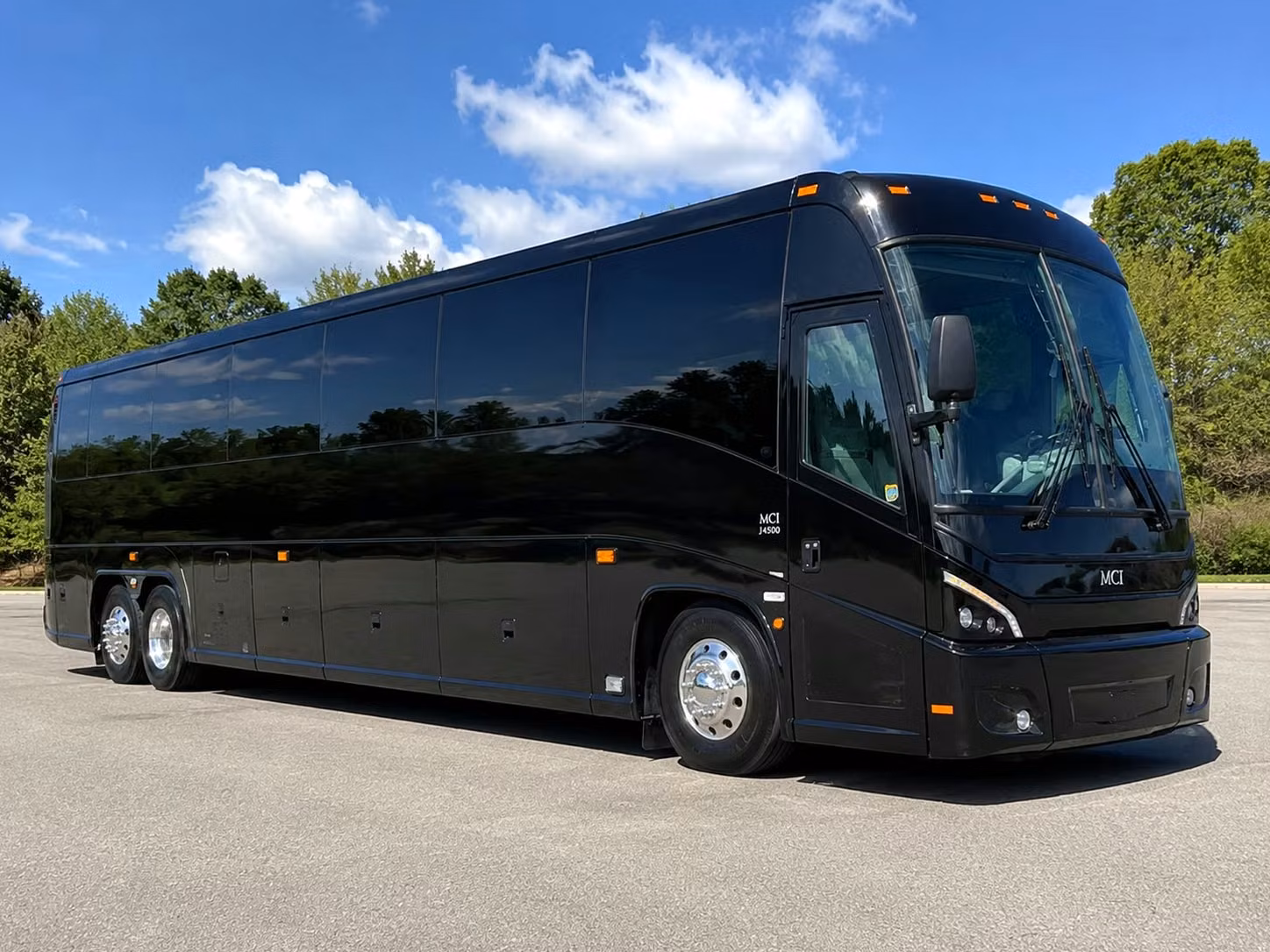 hialeah quinceanera and sweet 16 event shuttle buses